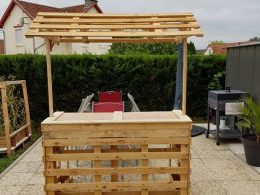 Cool and Easy to Make DIY Pallet Projects