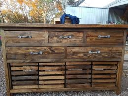 Fresh and Outstanding Wood Pallets Recycling Projects