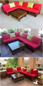 Pallet Sofa and Table