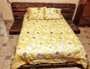 Pallet Bed with Lights